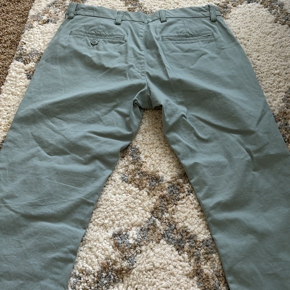 Old navy 30x30 slim - Picture 3 of 3
